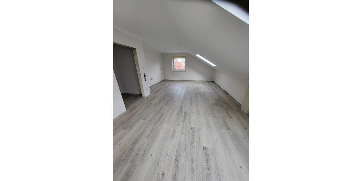 Dachgeschoßwohnung Barßel - 4 Zimmer, 90 m&sup2;, 900&euro; | Angebot:25839716