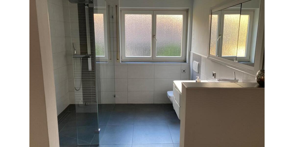 Etagenwohnung Eberbach - 4 Zimmer, 138 m&sup2;, 1.550&euro; | Angebot:25325060