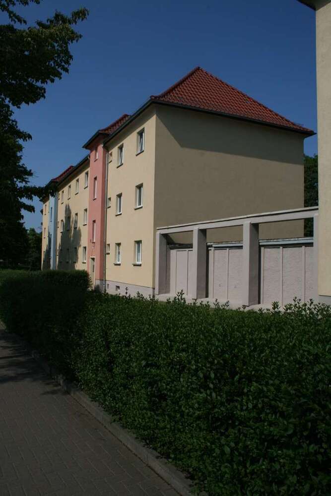 Wohnung zum Mieten in Gera 289,40 € 49.47 m²