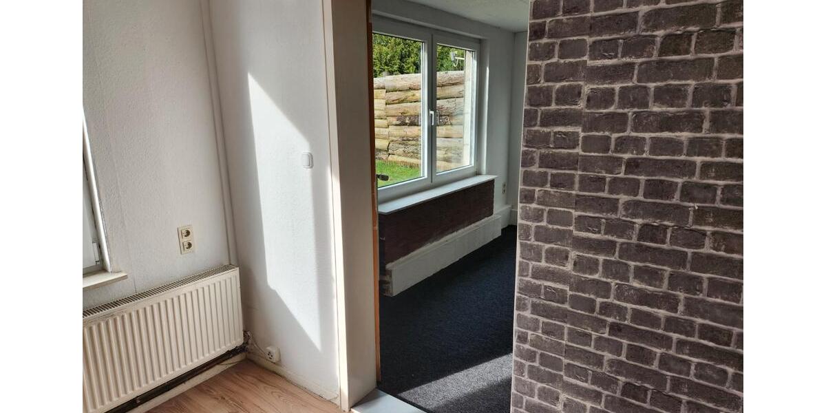 Hochparterre Stadtoldendorf - 5 Zimmer, 140 m&sup2;, 750&euro; | Angebot:26291993