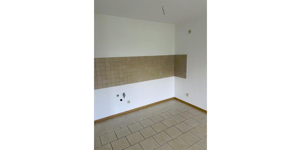 Hochparterre Burg - 1 Zimmer, 44 m&sup2;, 320&euro; | Angebot:21581396