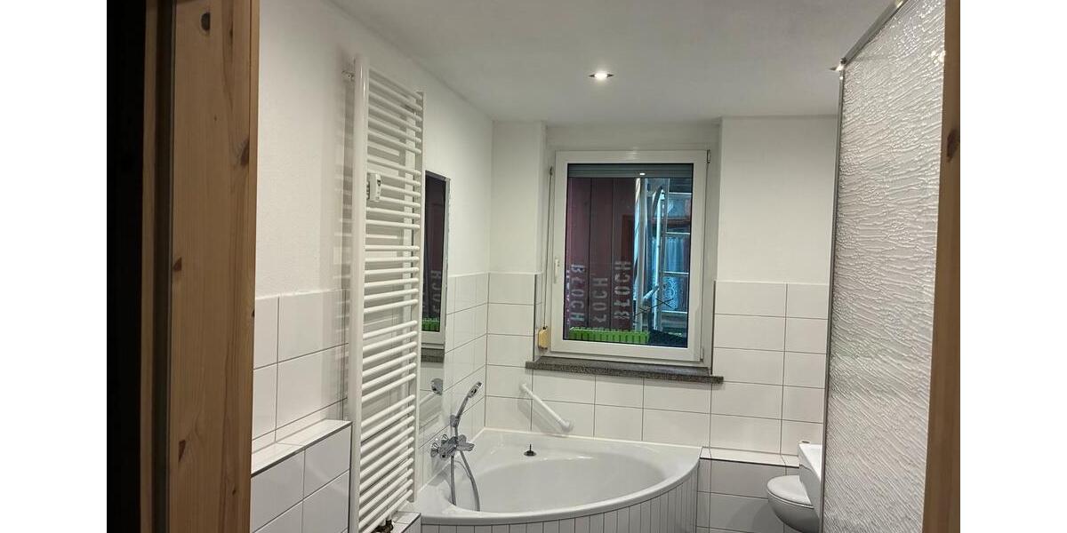 Erdgeschoßwohnung Zeulenroda-Triebes Triebes - 2 Zimmer, 56 m&sup2;, 500&euro; | Angebot:25637375