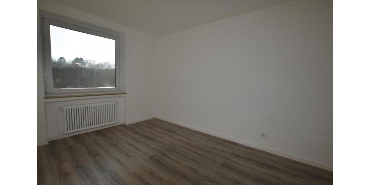 Erdgeschoßwohnung Lübbecke - 3 Zimmer, 82 m&sup2;, 599&euro; | Angebot:24632684