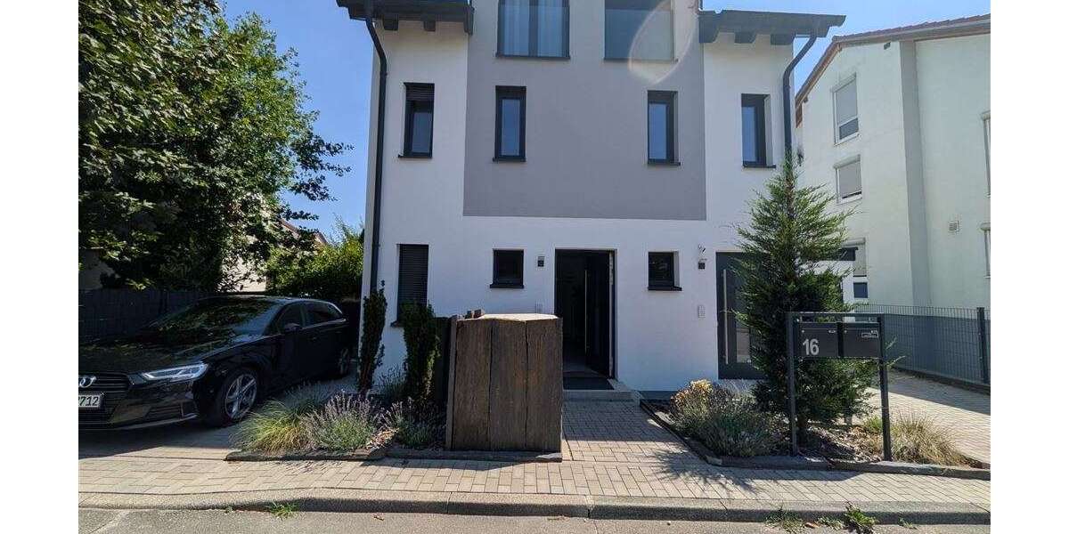 Etagenwohnung Bruchsal Helmsheim - 3 Zimmer, 97 m&sup2;, 1.165&euro; | Angebot:27281763