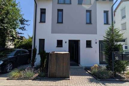 Wohnung Bruchsal Helmsheim - 3 Zimmer, 97 m&sup2;, 1.165&euro; | Angebot:27281763