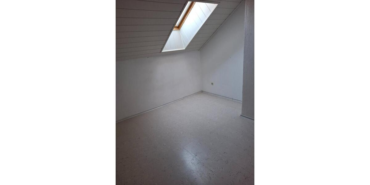 Dachgeschosswohnung 66 m² 2 ZKB, in Keilberg AB SOFORT 2 zimmer