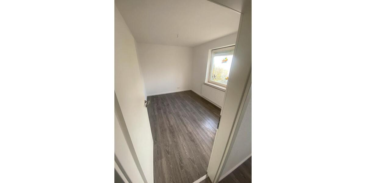 Einfamilienhaus Westerstede - 7 Zimmer, 140 m&sup2;, 1.450&euro; | Angebot:26700533