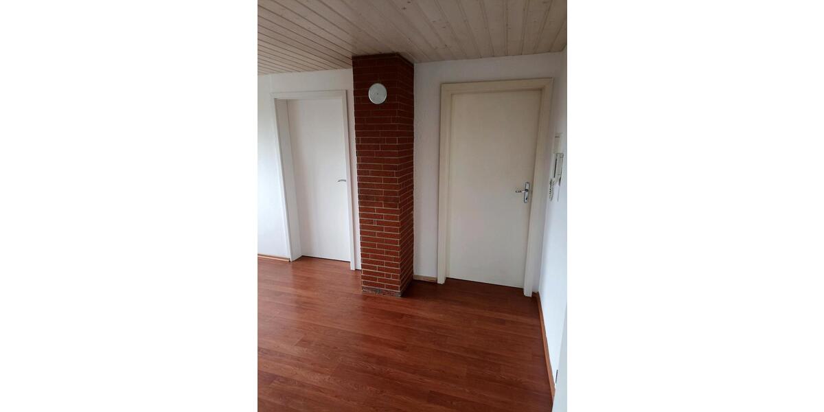 Dachgeschoßwohnung Crailsheim - 3 Zimmer, 78 m&sup2;, 1.000&euro; | Angebot:26041980
