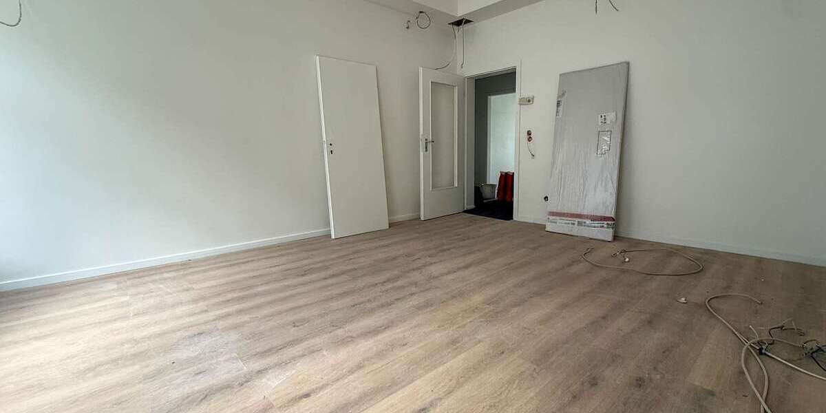 Etagenwohnung Wuppertal Elberfeld - 5 Zimmer, 111 m&sup2;, 1.100&euro; | Angebot:26002164