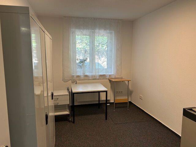 Gewerbeobjekt Wetzlar - 2 Zimmer, 85 m&sup2;, 850&euro; | Angebot:23975852