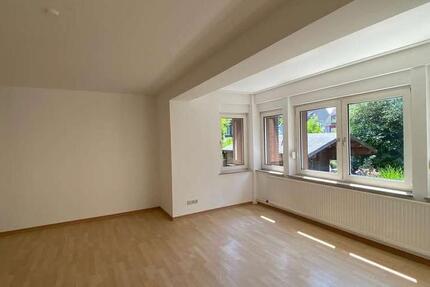 Große 4,5-Zimmer Wohnung mit Garten in Essen-Schönebeck 4 zimmer