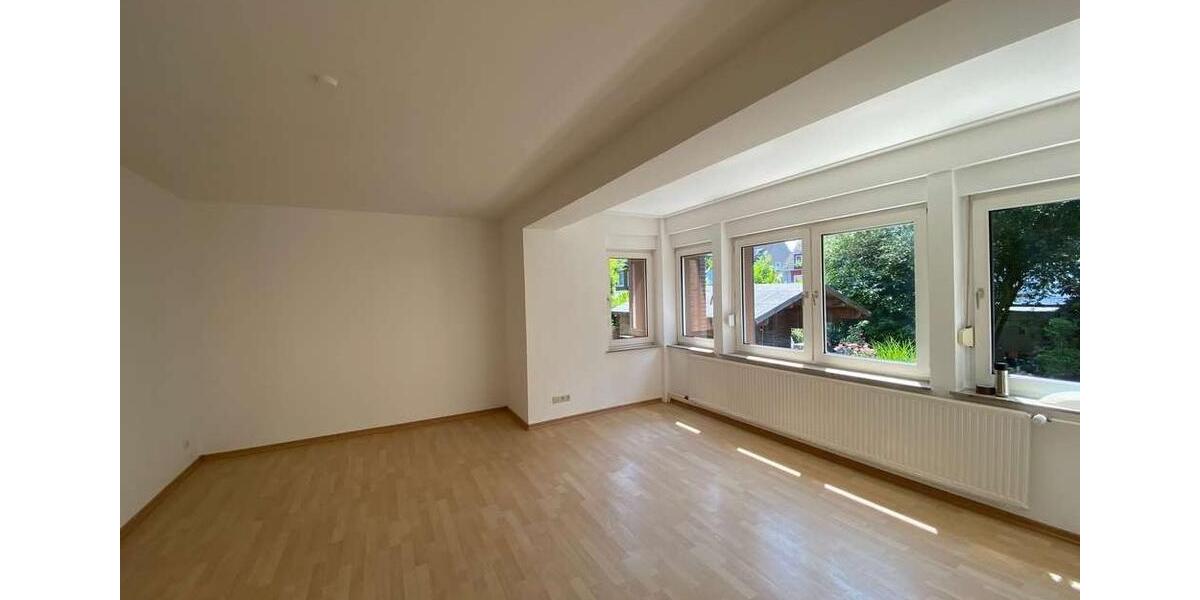 Große 4,5-Zimmer Wohnung mit Garten in Essen-Schönebeck 4 zimmer