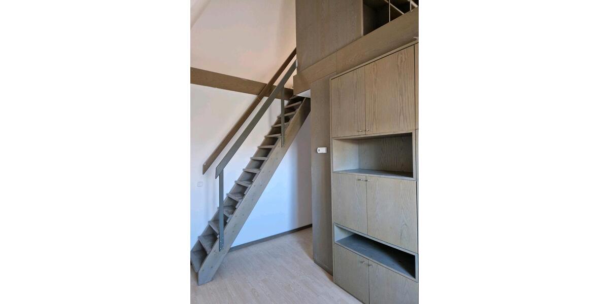 Dachgeschoßwohnung Wesel - 2 Zimmer, 65 m&sup2;, 780&euro; | Angebot:26362635