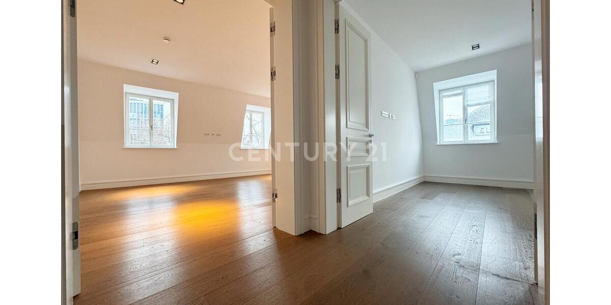 Stilvolle Altbauperle in bester Citylage 5 zimmer