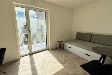 Wohnung Berlin Niederschöneweide - 1 Zimmer, 26 m&sup2;, 667&euro; | Angebot:26382202