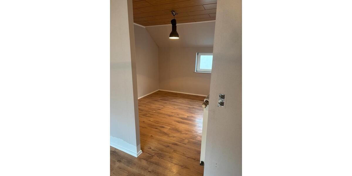 1-Zimmer-Wohnung in Villmar Weyer Dachgeschoss 45qm 1 zimmer