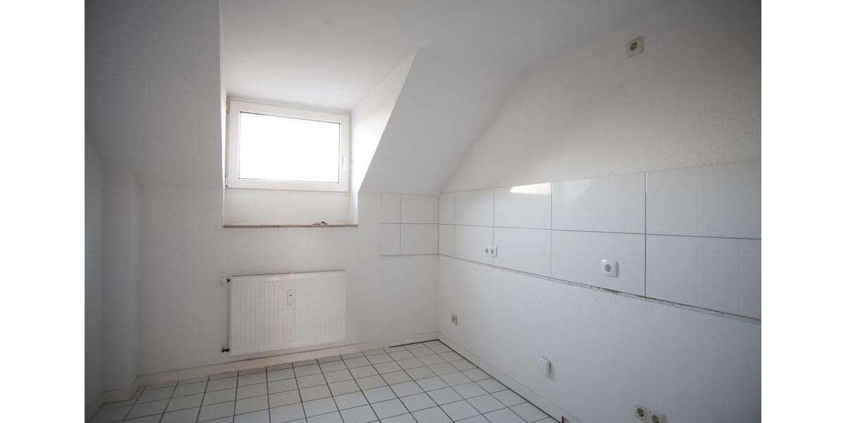 Dachgeschoßwohnung Oberhausen - 2 Zimmer, 51 m&sup2;, 469&euro; | Angebot:25644833