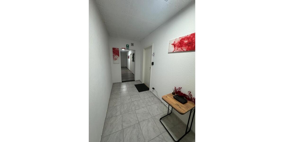 Wohnen auf Zeit Gelsenkirchen Gelsenkirchen-Nord - 15 Zimmer, 300 m&sup2;, 20&euro; | Angebot:24833442