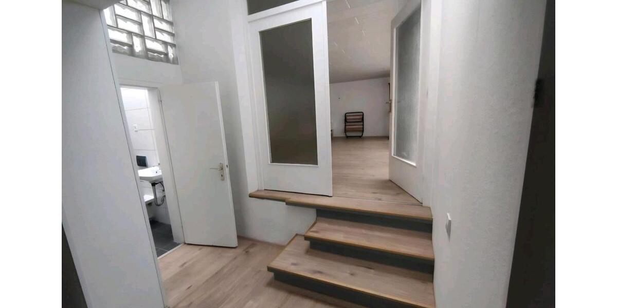 Erdgeschoßwohnung Herborn - 2 Zimmer, 100 m&sup2;, 800&euro; | Angebot:25956827