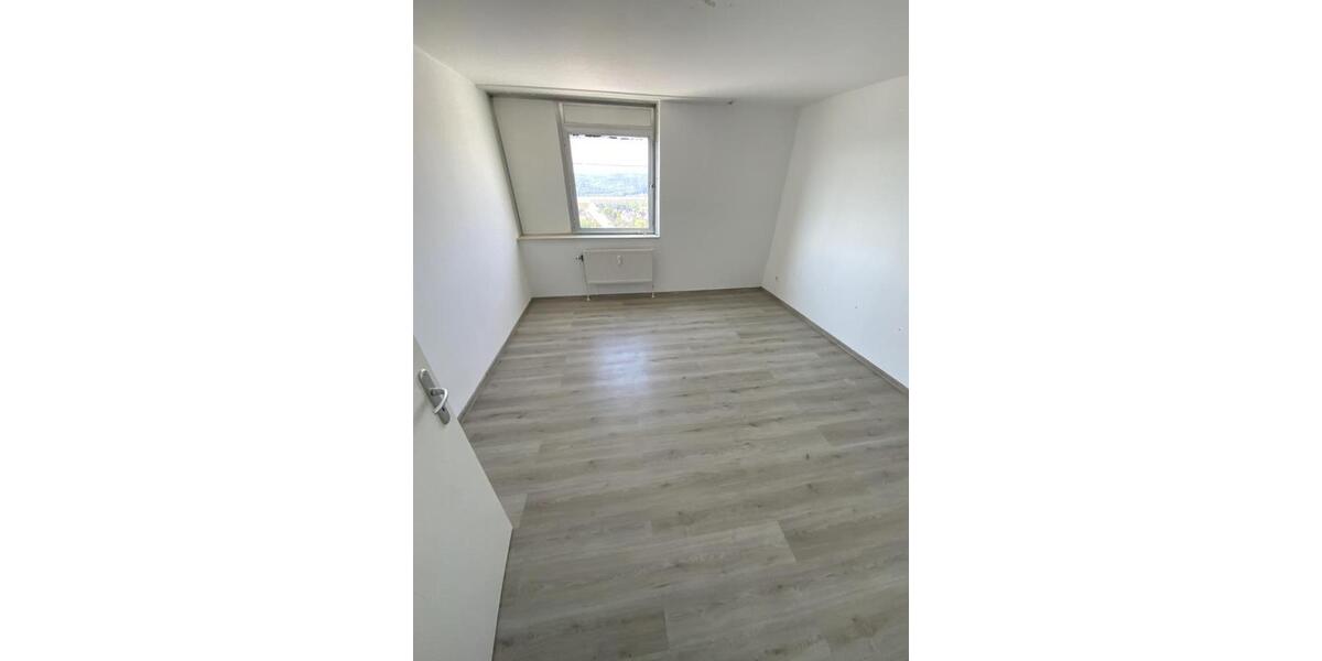 Etagenwohnung Kreuztal - 2 Zimmer, 64 m&sup2;, 361&euro; | Angebot:25924751