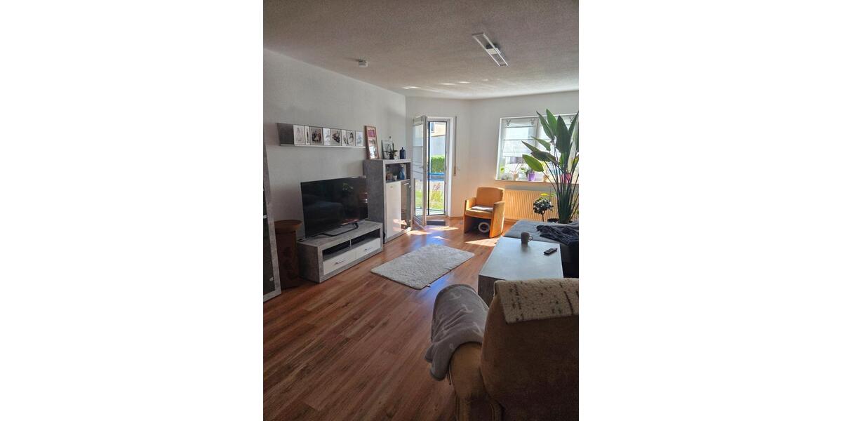 Etagenwohnung Meiningen - 3 Zimmer, 88 m&sup2;, 560&euro; | Angebot:26480480
