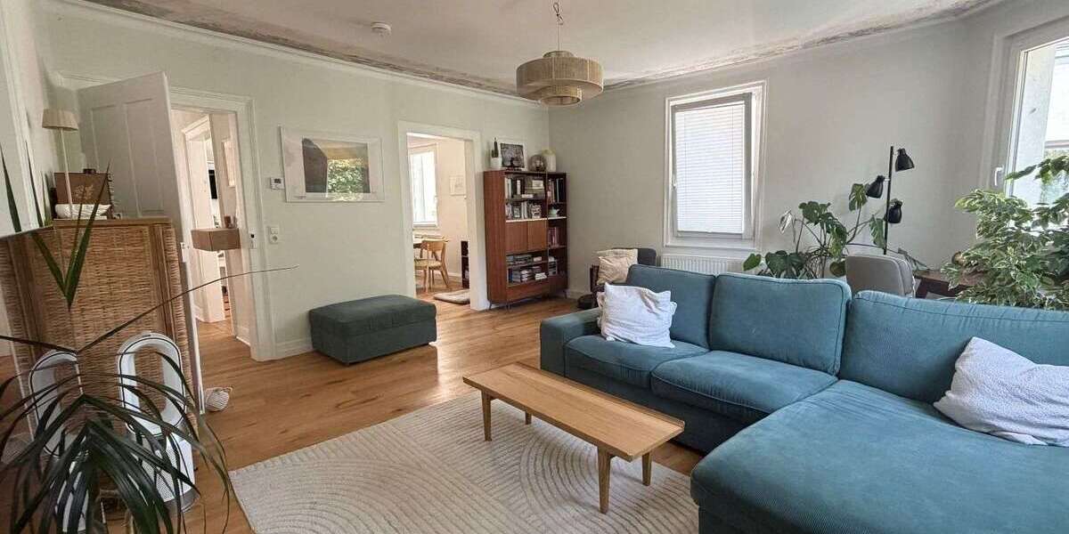 Etagenwohnung Esslingen am Neckar - 2.5 Zimmer, 73 m&sup2;, 1.370&euro; | Angebot:27179450