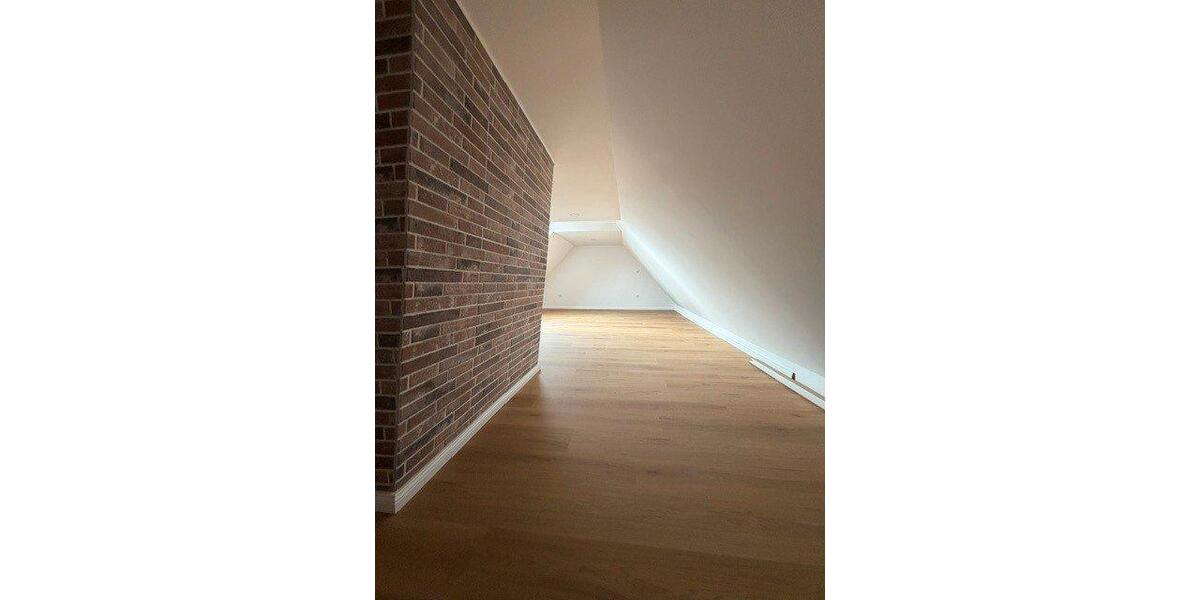 Maisonettenwohnung Emden - 2 Zimmer, 75 m&sup2;, 800&euro; | Angebot:26645777
