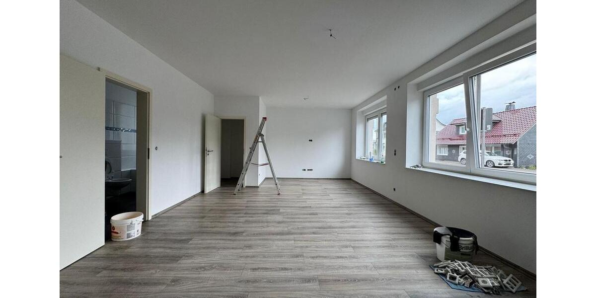 Erdgeschoßwohnung Radevormwald - 3 Zimmer, 77 m&sup2;, 950&euro; | Angebot:26680742