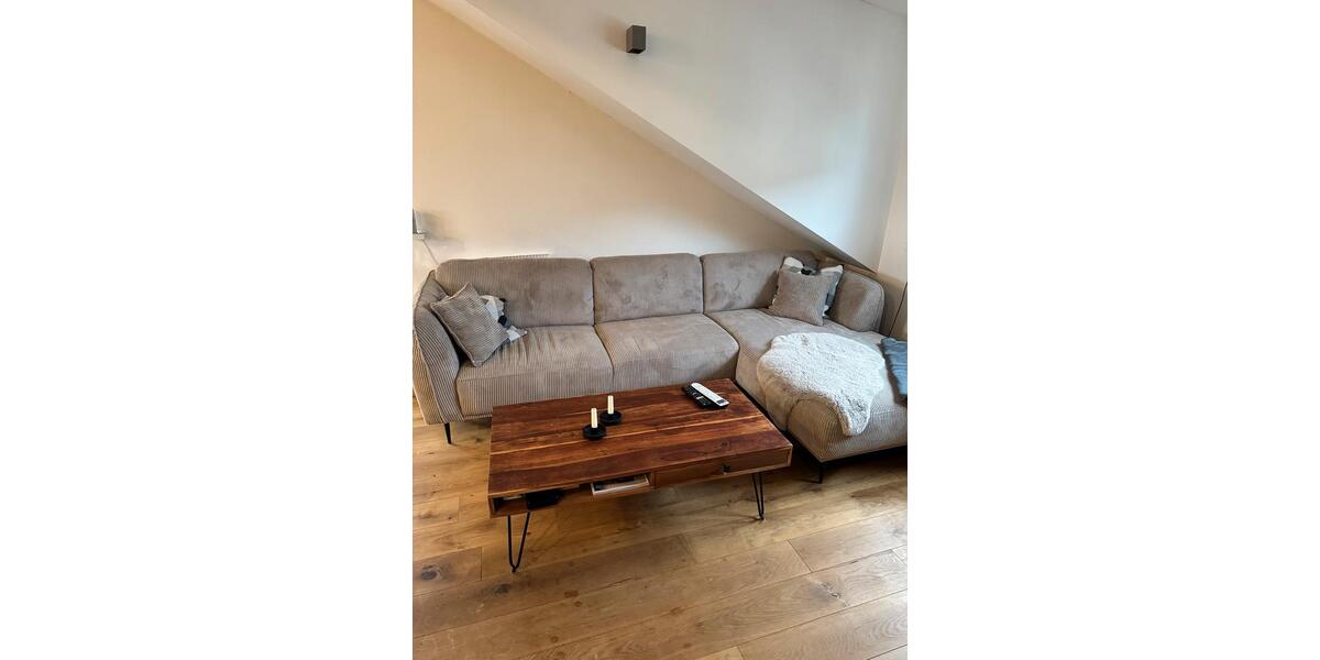 Dachgeschoßwohnung Dornburg - 2.5 Zimmer, 70 m&sup2;, 1.200&euro; | Angebot:26663199
