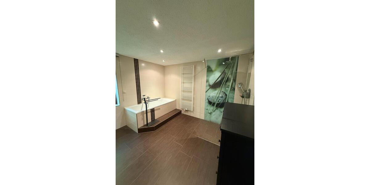 Einfamilienhaus in ruhiger Lage von Barby-Breitenhagen mit Garage 3.5 zimmer