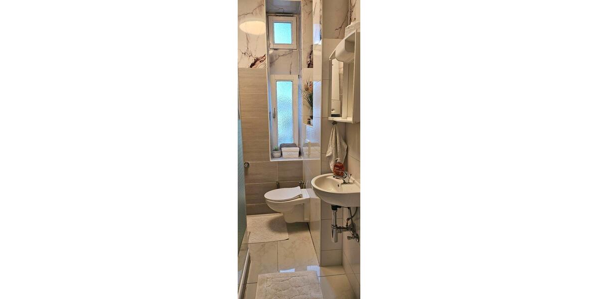 Etagenwohnung Mönchengladbach Süd - 3 Zimmer, 75 m&sup2;, 1.500&euro; | Angebot:26587543