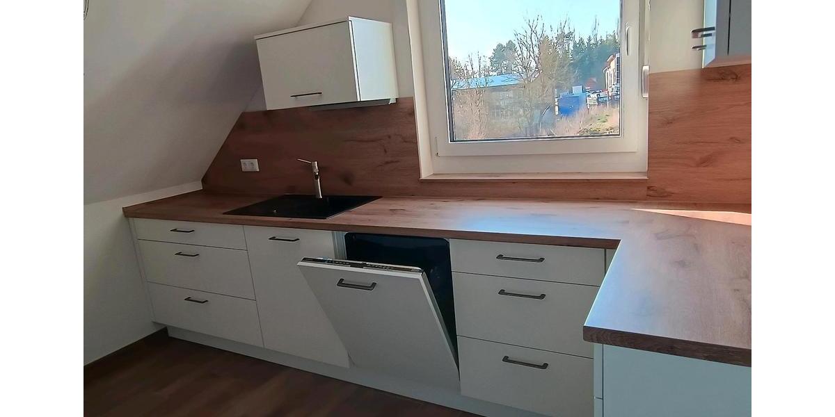 Dachgeschoßwohnung Wittenberg Lutherstadt Reinsdorf - 5 Zimmer, 80 m&sup2;, 900&euro; | Angebot:26619979