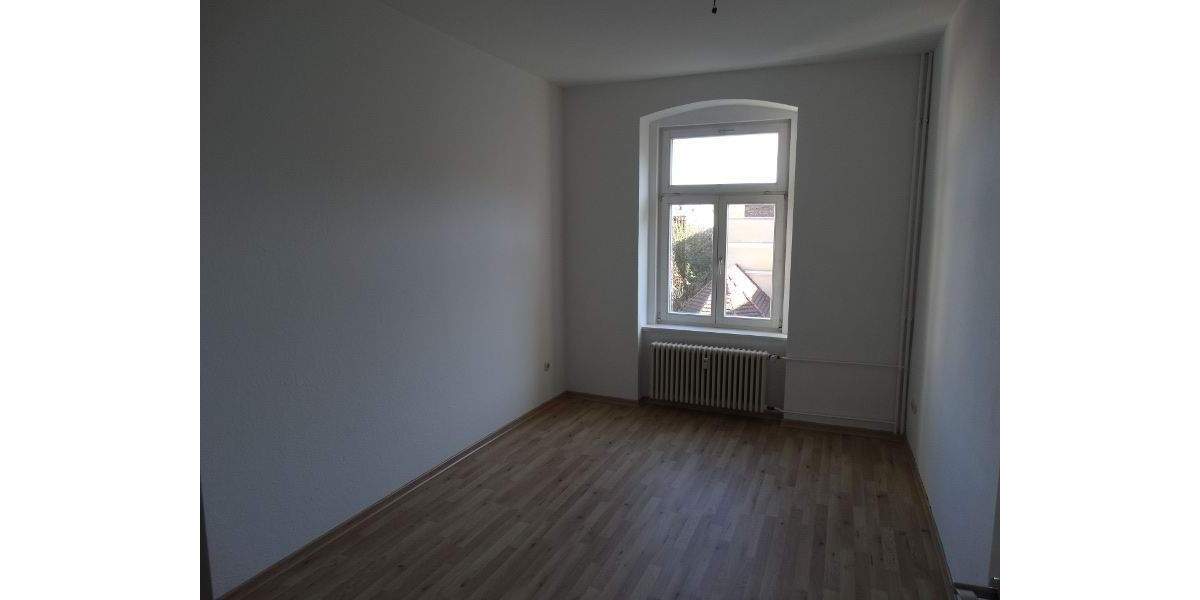 Etagenwohnung Görlitz Innenstadt - 3 Zimmer, 86 m&sup2;, 475&euro; | Angebot:26155778