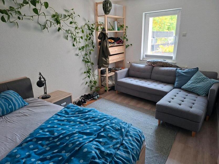 42qm StudentenWohnung halb Souterrain