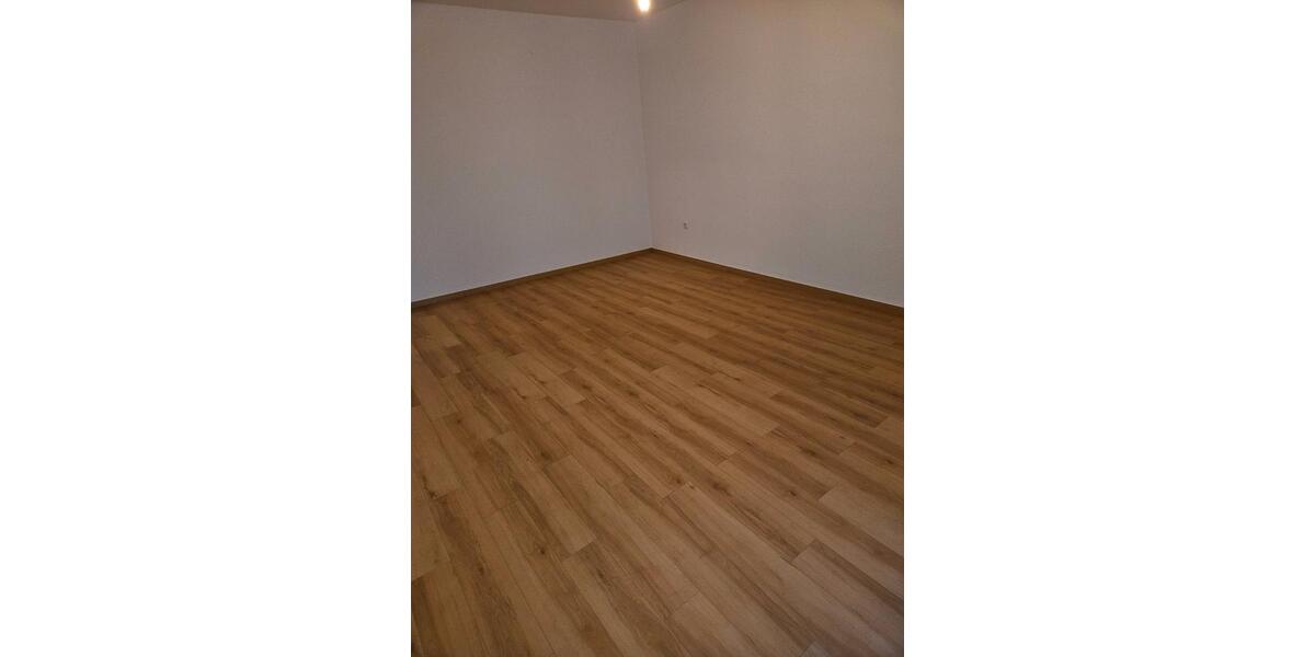 Hochparterre Lauenburg/Elbe Elbe - 2.5 Zimmer, 73 m&sup2;, 580&euro; | Angebot:26705924