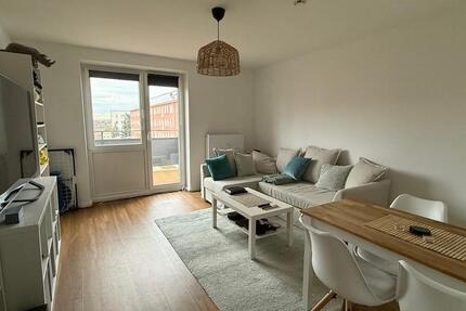 Große, helle 3-Zimmer Wohnung mit Balkon in ruhiger Lage 3 zimmer