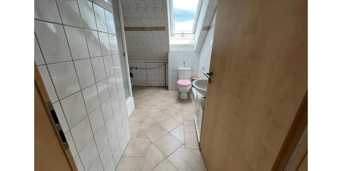 Dachgeschoßwohnung Leck - 2 Zimmer, 60 m&sup2;, 650&euro; | Angebot:24785133