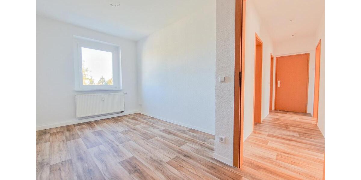 Etagenwohnung Glauchau - 4 Zimmer, 70 m&sup2;, 364&euro; | Angebot:26560810