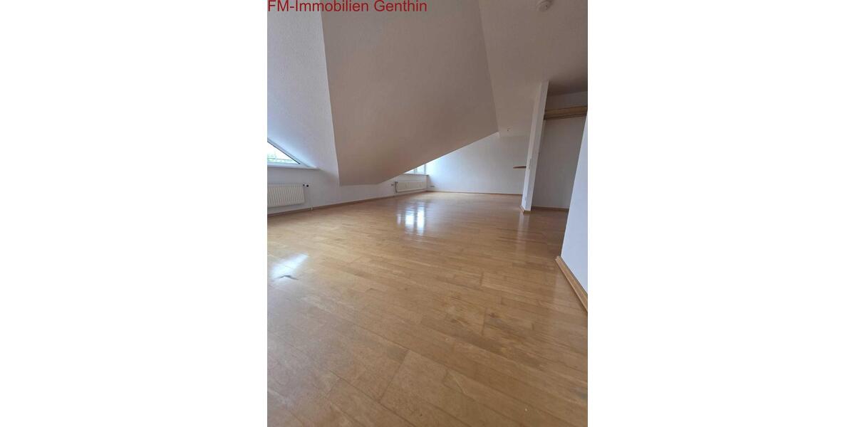 Dachgeschoßwohnung Genthin - 1 Zimmer, 50 m&sup2;, 350&euro; | Angebot:26487351