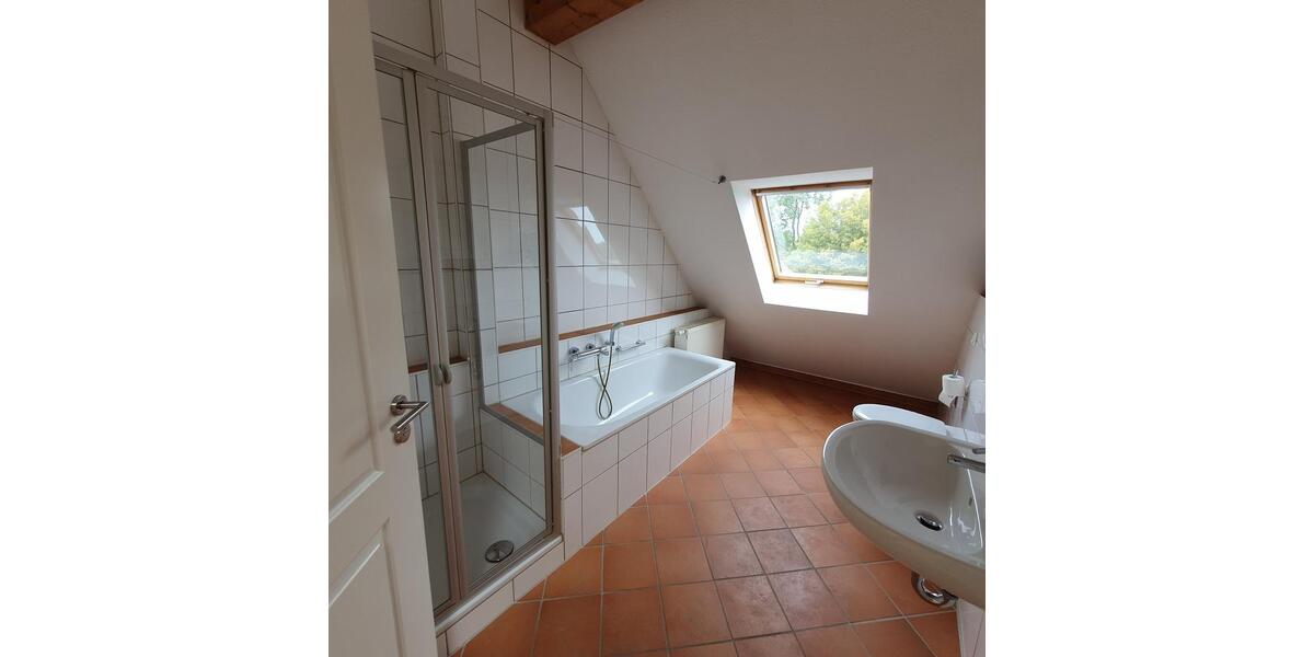 Wohnen im Dachgeschoss - am Kurpark Bad Nauheim 3 zimmer