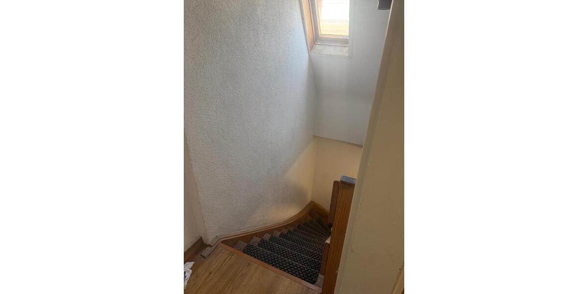 Maisonettenwohnung Nürtingen - 3 Zimmer, 70 m&sup2;, 1.200&euro; | Angebot:26053424