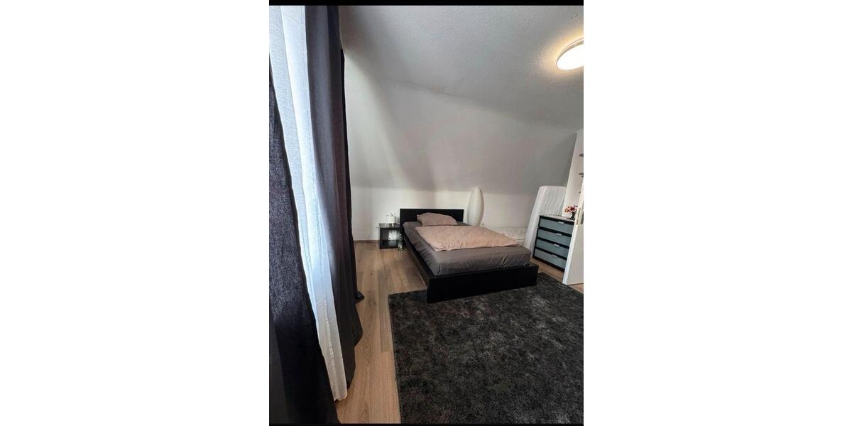 Dachgeschoßwohnung Wunstorf - 2 Zimmer, 70 m&sup2;, 750&euro; | Angebot:26549352