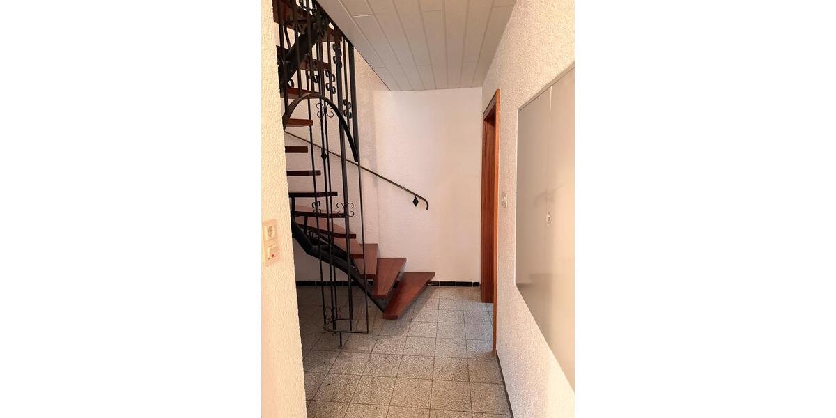 Reihenhaus Rehlingen-Siersburg Siersburg - 6 Zimmer, 145 m&sup2;, 950&euro; | Angebot:26197276