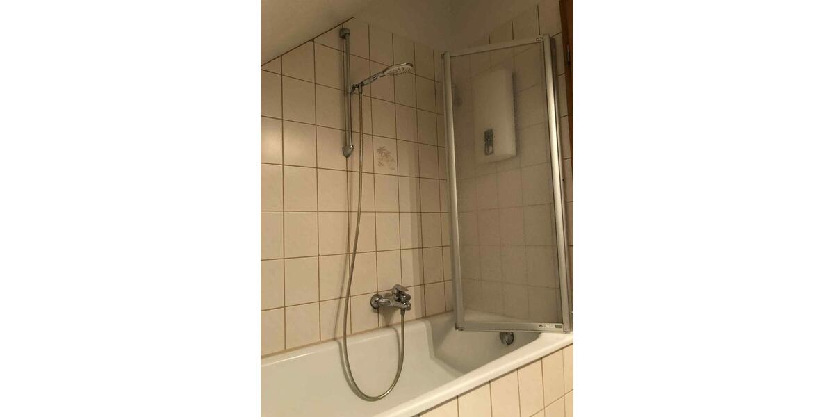 Dachgeschoßwohnung Munster - 1.5 Zimmer, 25&euro; | Angebot:23009516