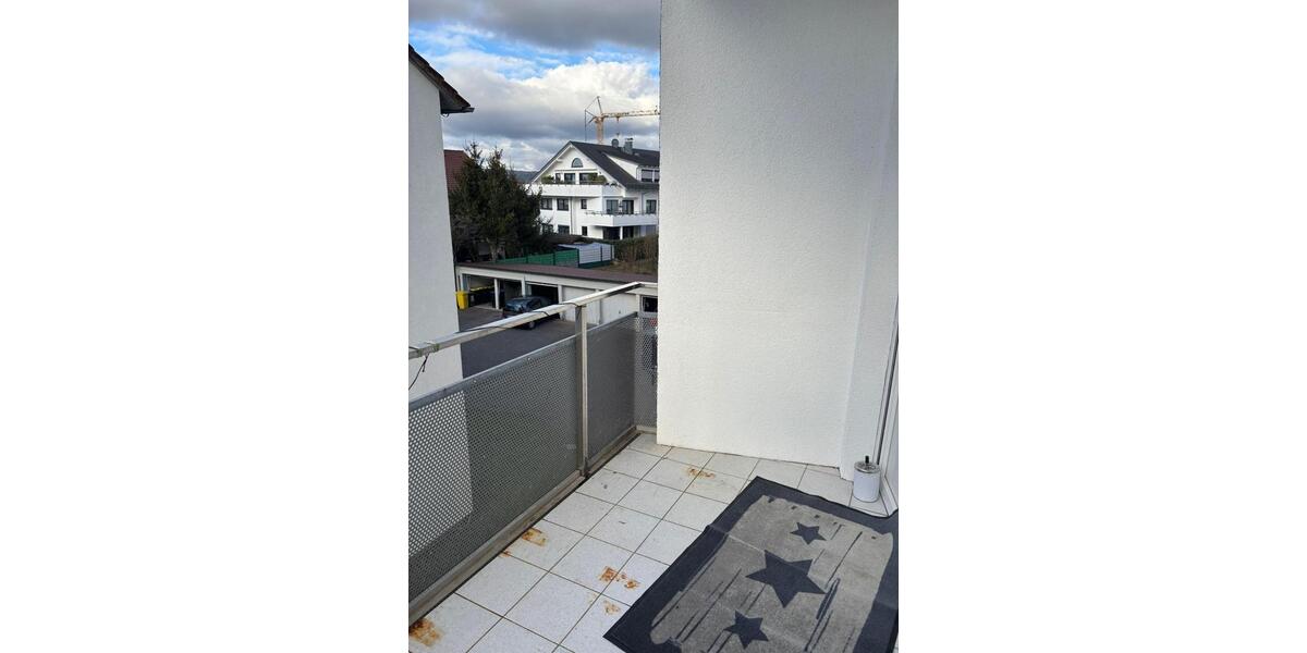 Etagenwohnung Backnang - 3 Zimmer, 75 m&sup2;, 1.100&euro; | Angebot:25200016