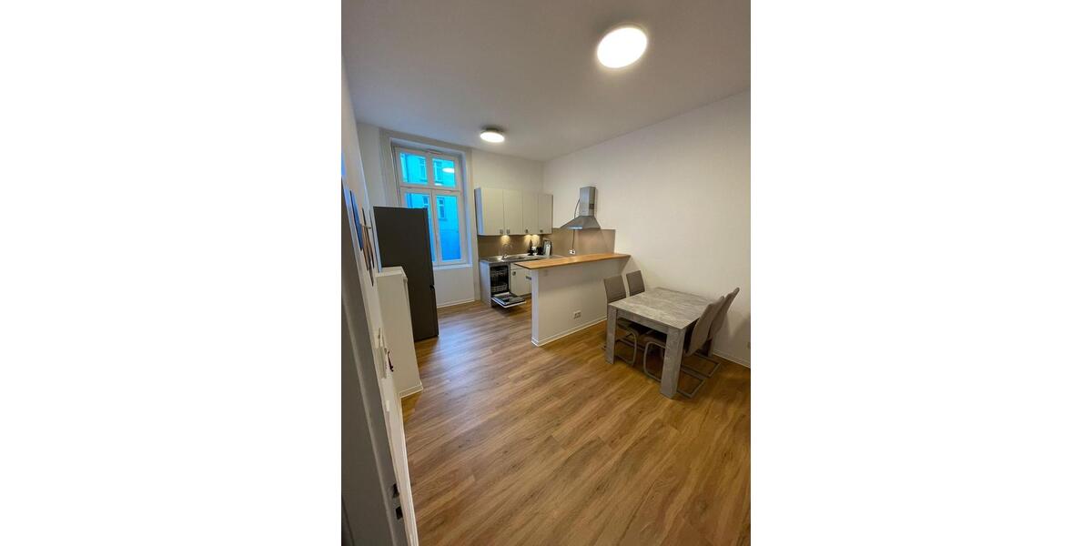 Wohnen auf Zeit Wiesbaden - 1 Zimmer, 98 m&sup2;, 450&euro; | Angebot:24392174