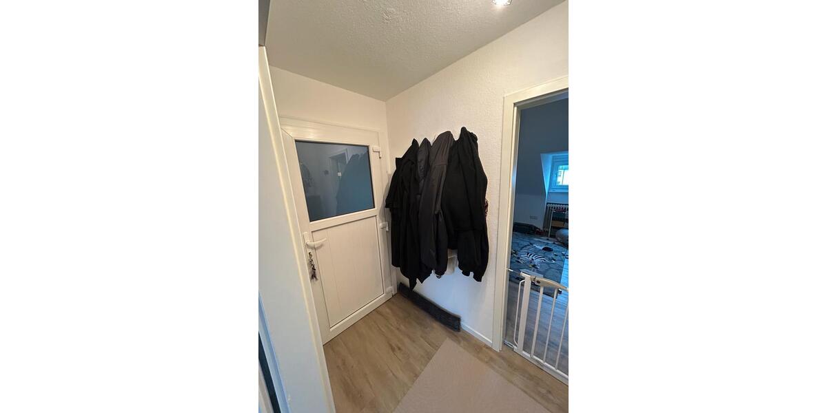 Dachgeschoßwohnung Arnsberg Obereimer - 3 Zimmer, 68 m&sup2;, 550&euro; | Angebot:25933021