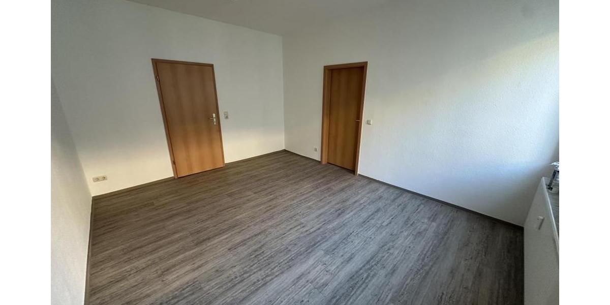 Familien willkommen! 4 R.-Wohnung mit West-Balkon, Wanne, Dusche und Hausgarten in Gera-Debschwitz! - Etagenwohnung Gera Debschwitz | Angebot:26129604