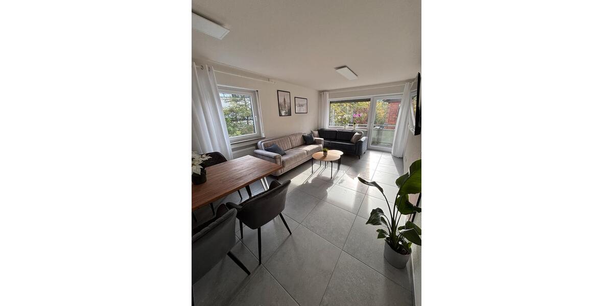 Wohnen auf Zeit Schorndorf - 3 Zimmer, 75 m&sup2;, 190&euro; | Angebot:23685846
