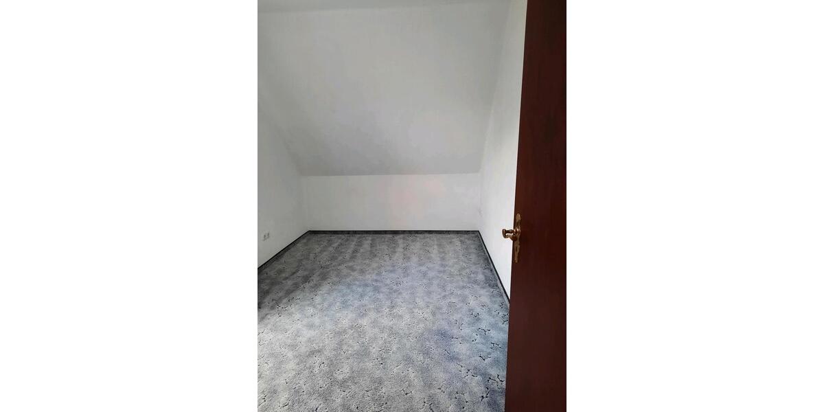 Dachgeschoßwohnung Bassum - 2 Zimmer, 60 m&sup2;, 615&euro; | Angebot:26531620